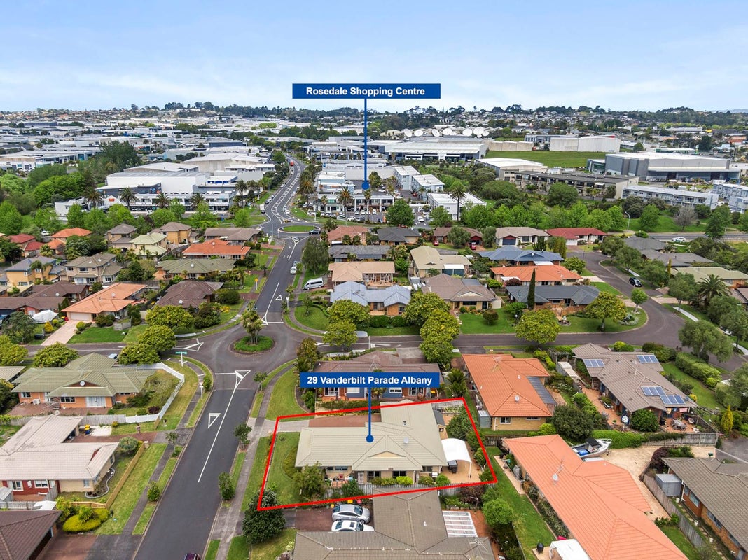 29 Vanderbilt Parade, Albany, Auckland - Carousel 27