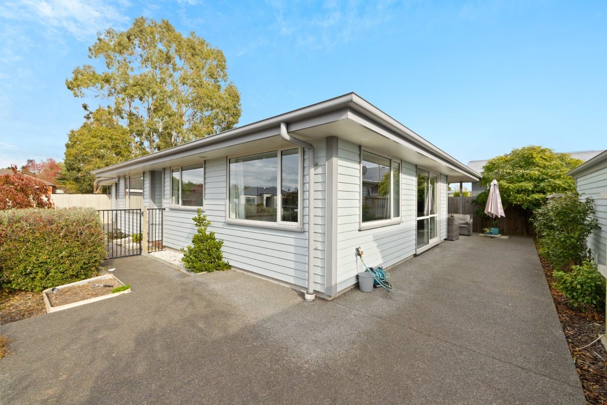 39 Baynes Street, Burwood, Christchurch - Carousel 2