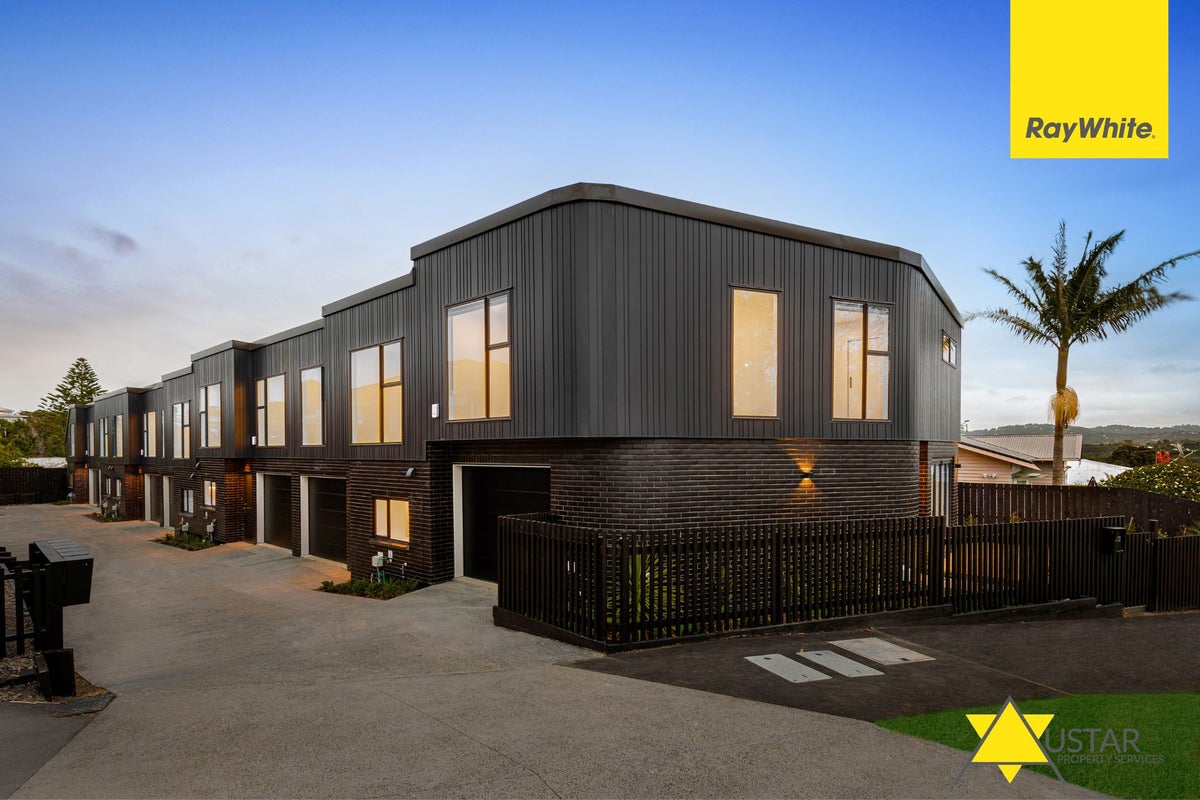 1/22 Heaphy Street, Blockhouse Bay, Auckland - Carousel 1