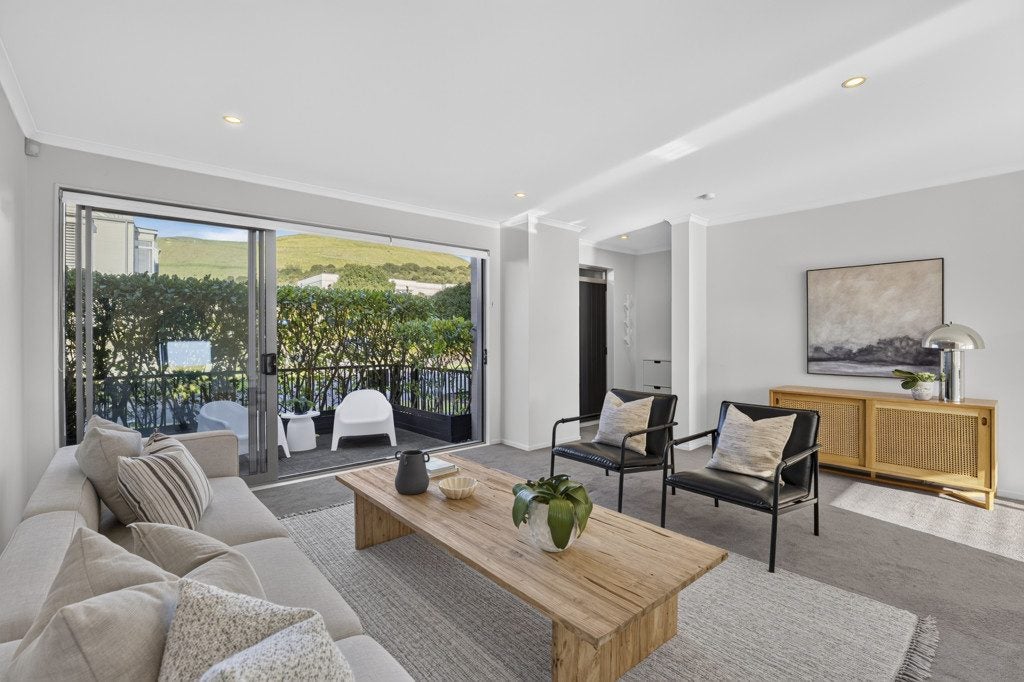 11A Fynes Avenue, Stonefields, Auckland - Carousel 1