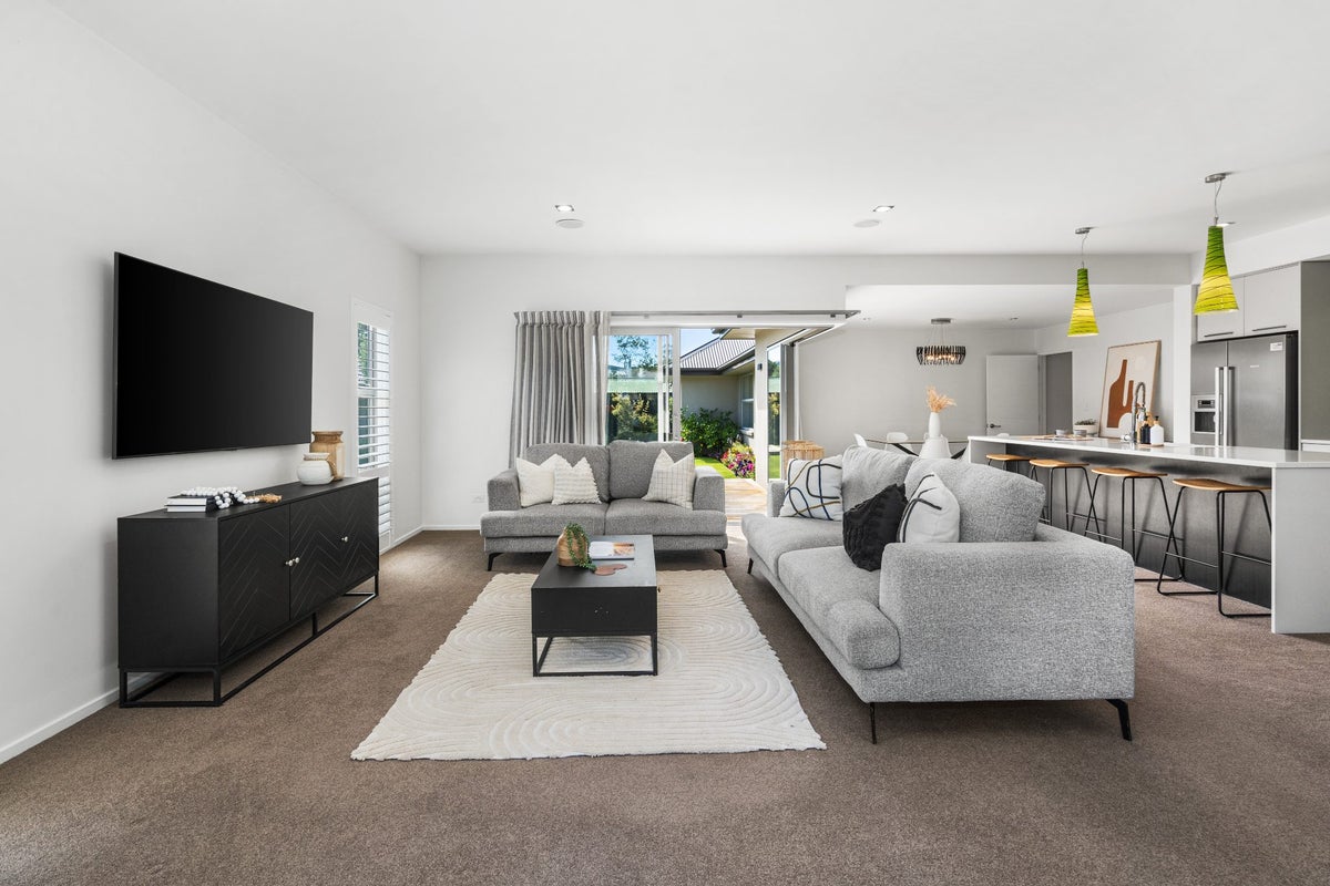 3 Minorca Lane, Burwood, Christchurch - Carousel 2