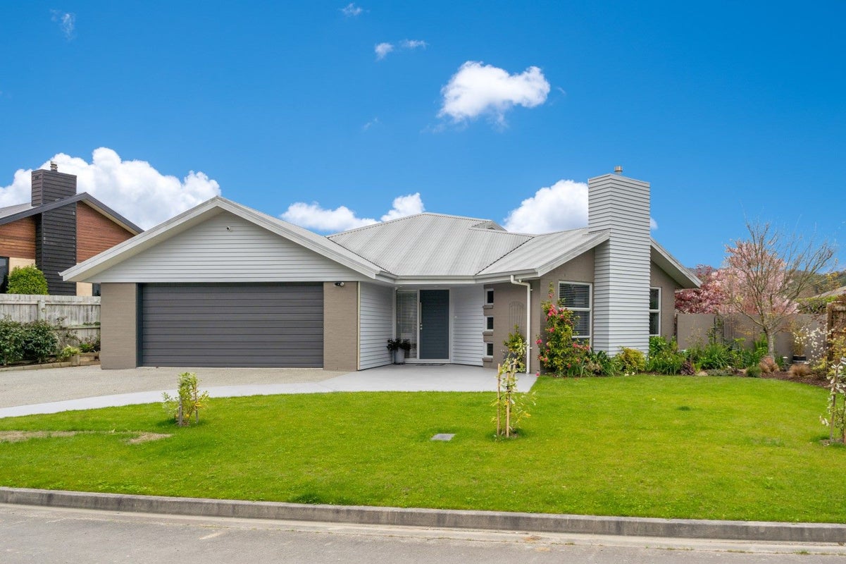 10 Tui Drive, Picton, Picton - Carousel 1