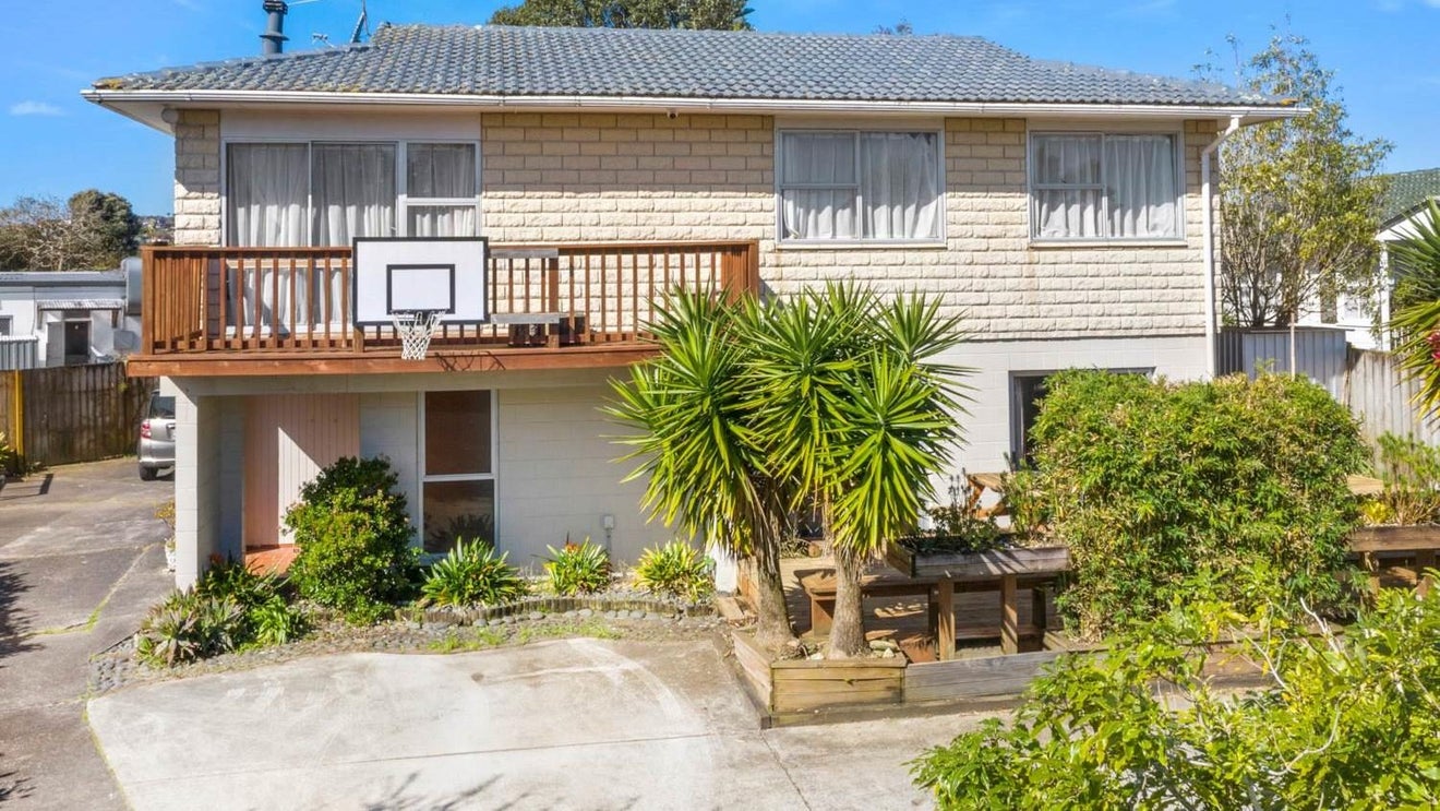 4 Reelick Avenue, Pakuranga Heights, Auckland - Carousel 1