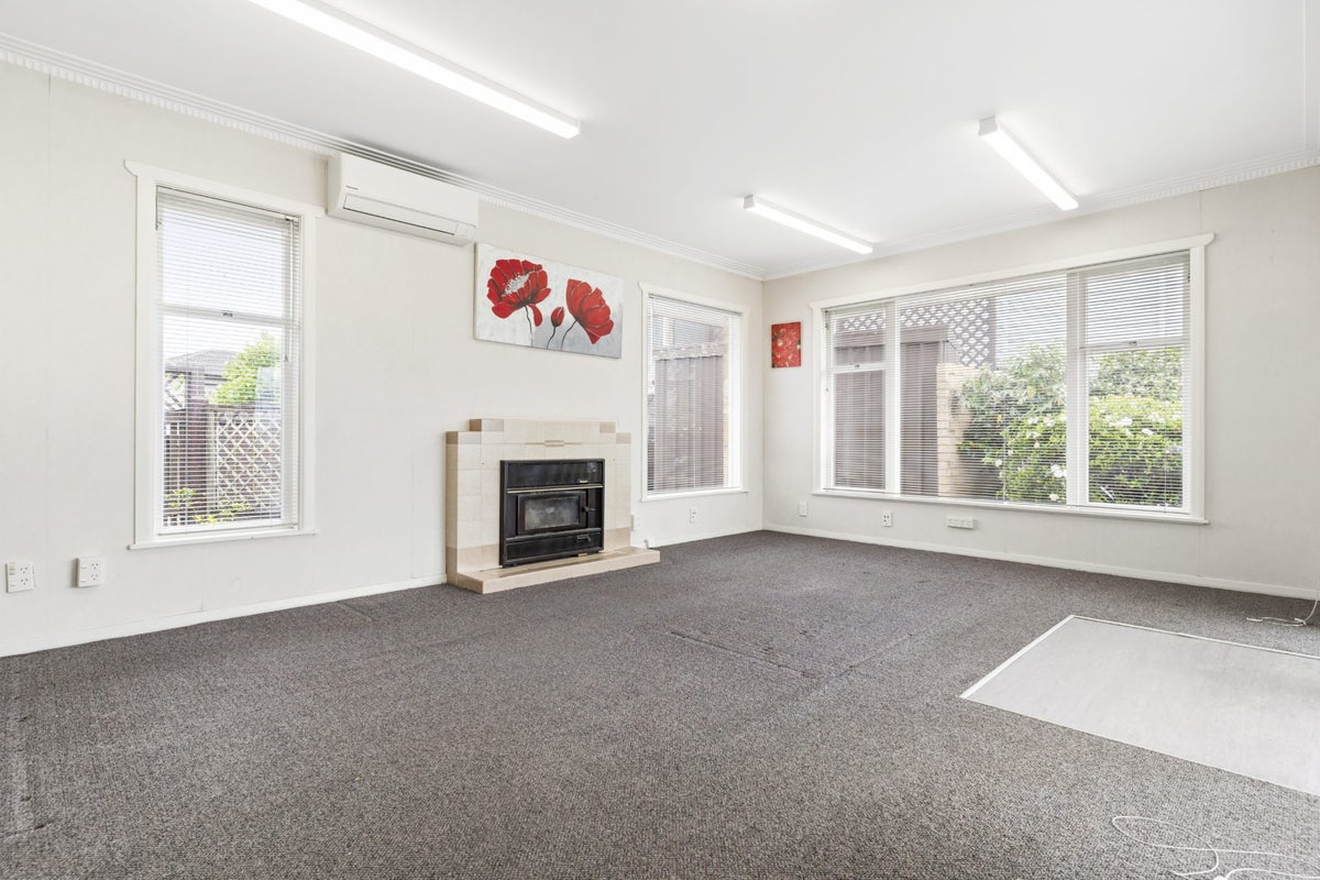 2/63 Ridge Road, Howick, Auckland - Carousel 2