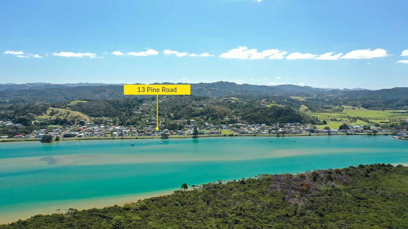 13 Pine Road, Whangarei - Carousel 30