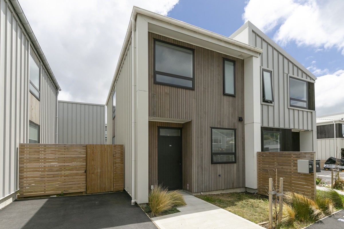 2A Mamari Street, Rongotia, Wellington - Carousel 1
