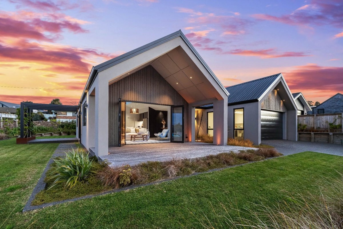 80 Rock Ridge Drive, TE KAMO - Carousel 22
