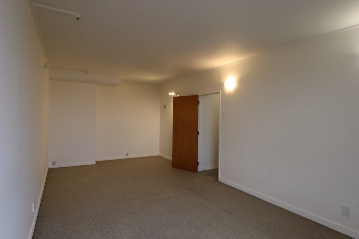 87/70 Hobson Street, Thorndon, Wellington - Carousel 2