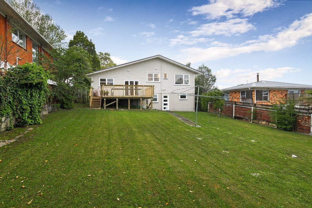 55 Rehia Road, Massey, Auckland - Carousel 2
