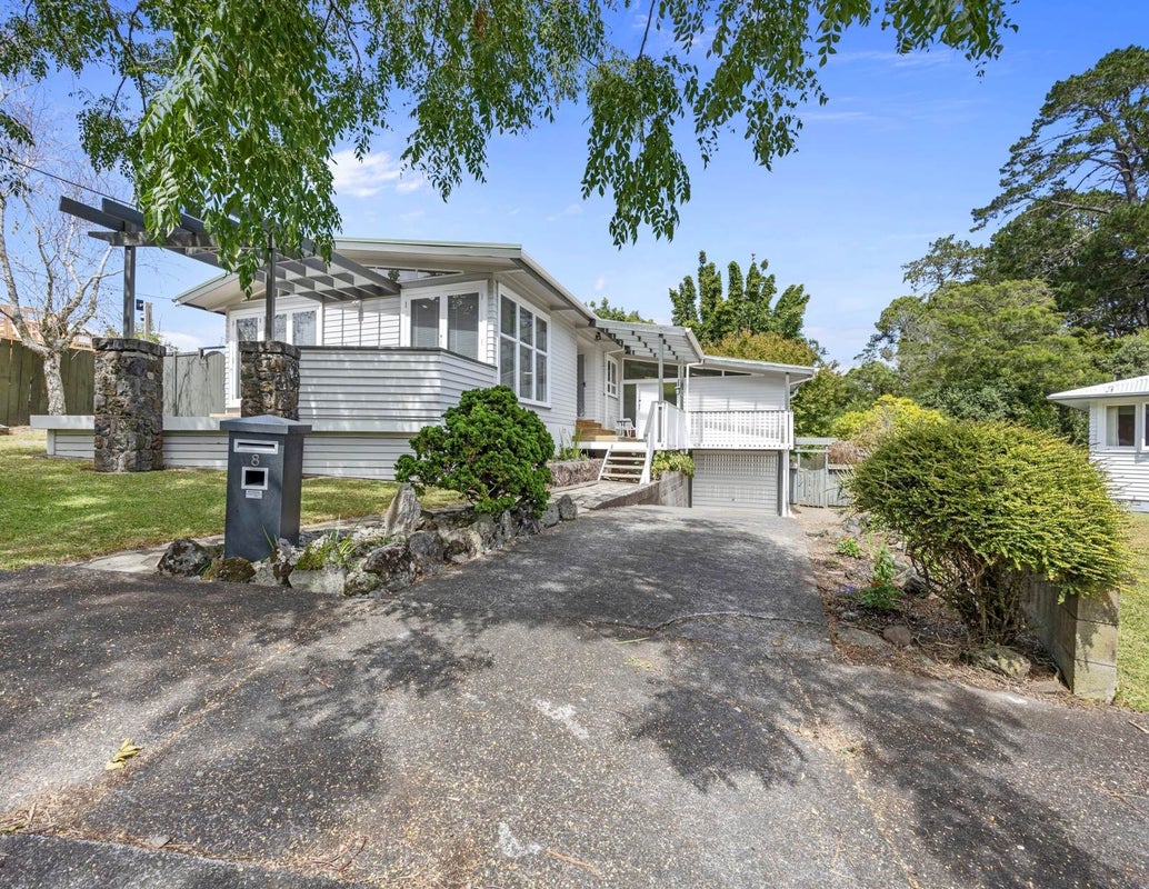 8 Bellamy Place, Blockhouse Bay, Auckland - Carousel 1