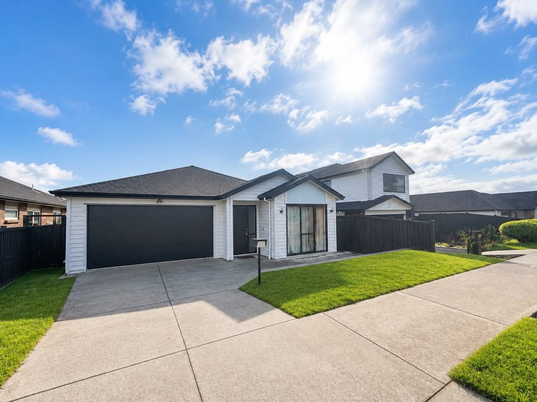 71 Nobilo Road, Kumeu - Carousel 1