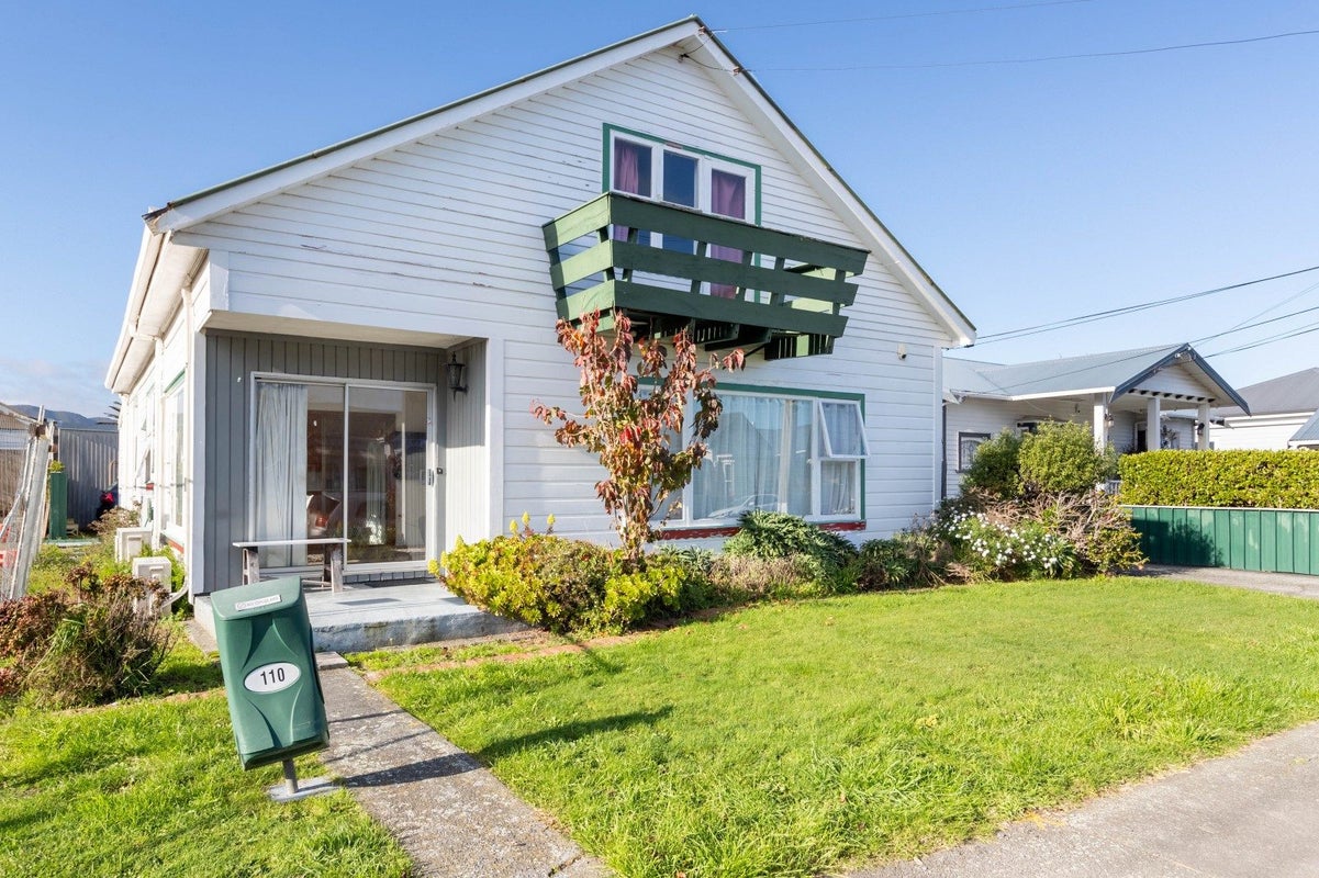 110 Richmond Street, Petone, Lower Hutt - Carousel 11