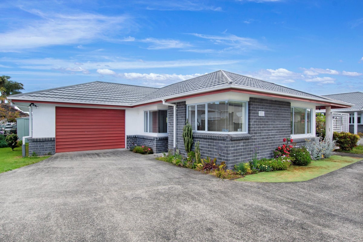 33B Mains Avenue, Kensington, Whangarei - Carousel 1