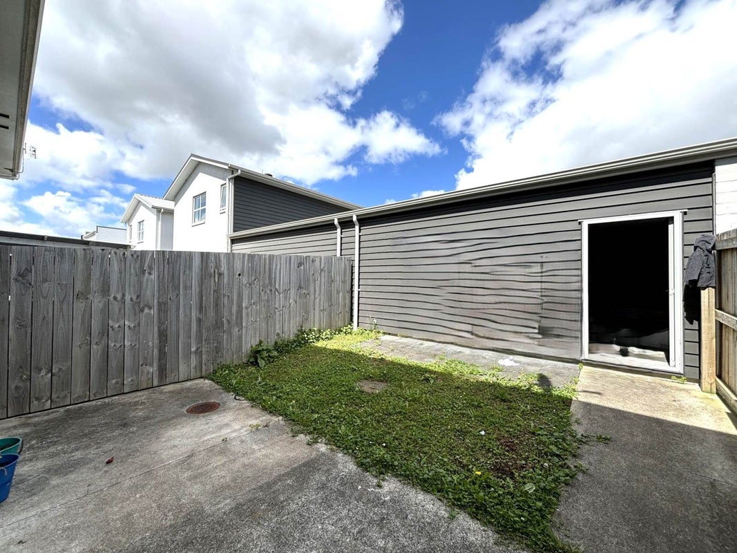 29 Aviation Street, Takanini, Auckland - Carousel 11