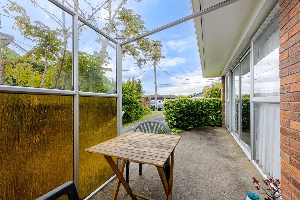 1/17 Doment Crescent, Orewa, Orewa - Carousel 22