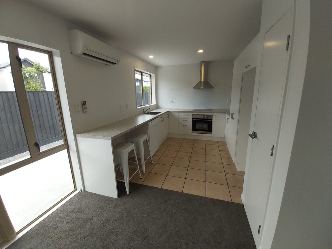 52A Perth Street, Richmond, Christchurch - Carousel 2