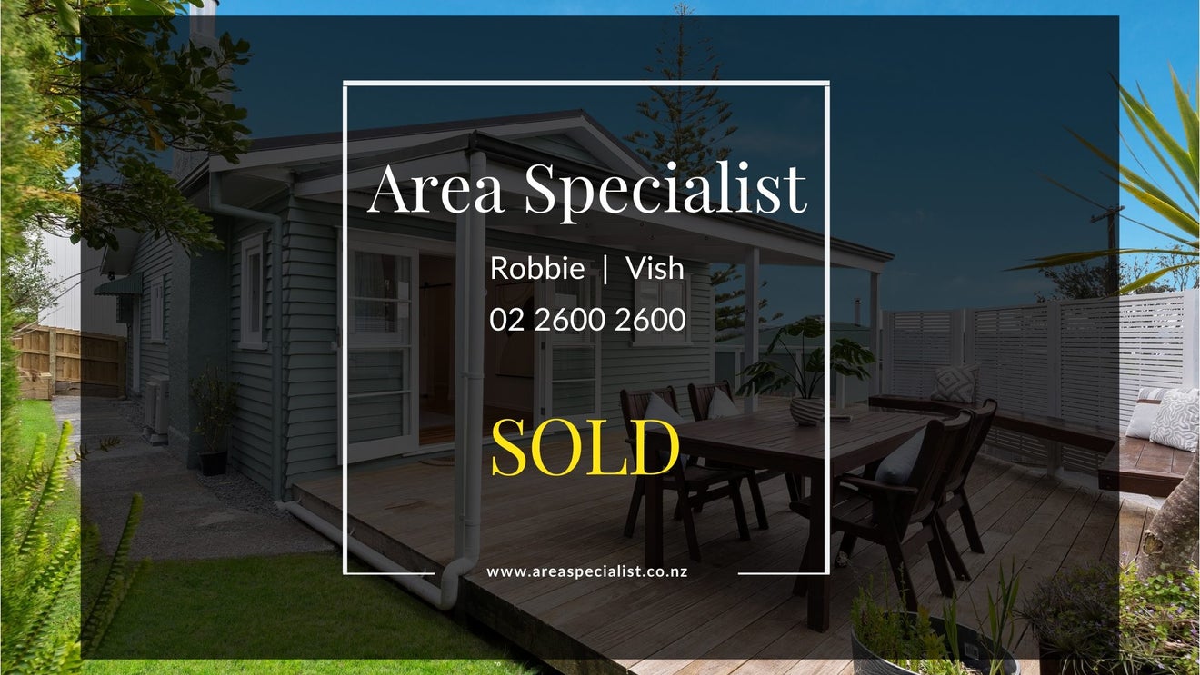85 Awaroa Road, Sunnyvale, Auckland - Carousel 1