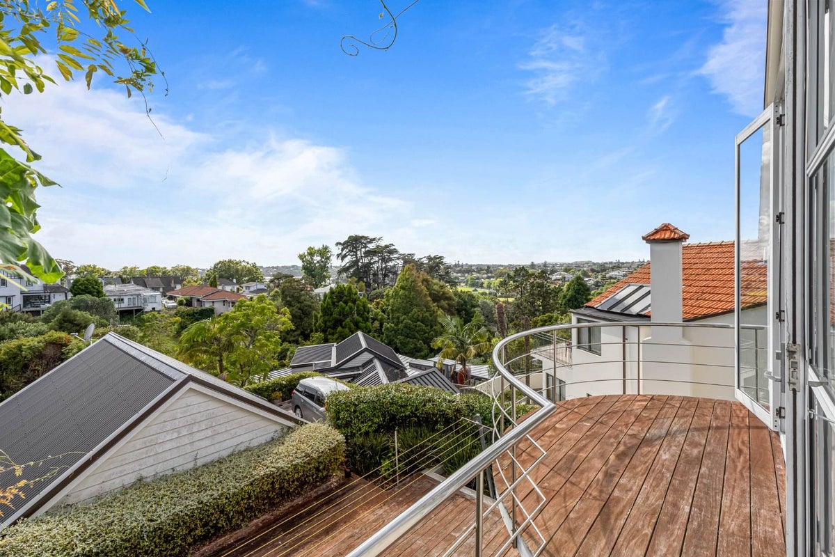 20 Ayr Street, Parnell, Auckland - Carousel 2