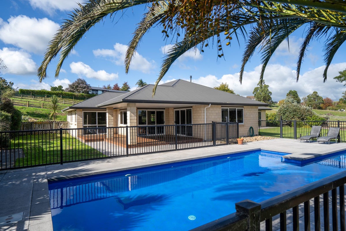 1/139 Maungakawa Road, Cambridge, Cambridge - Carousel 1