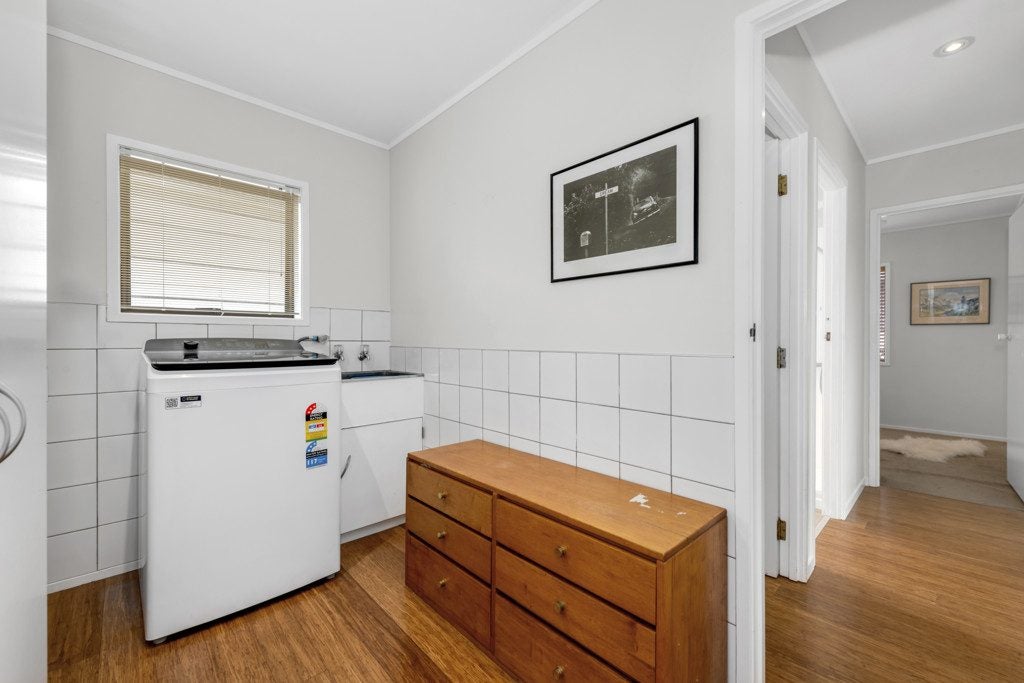 3/21 Drake Street, Howick, Auckland - Carousel 24
