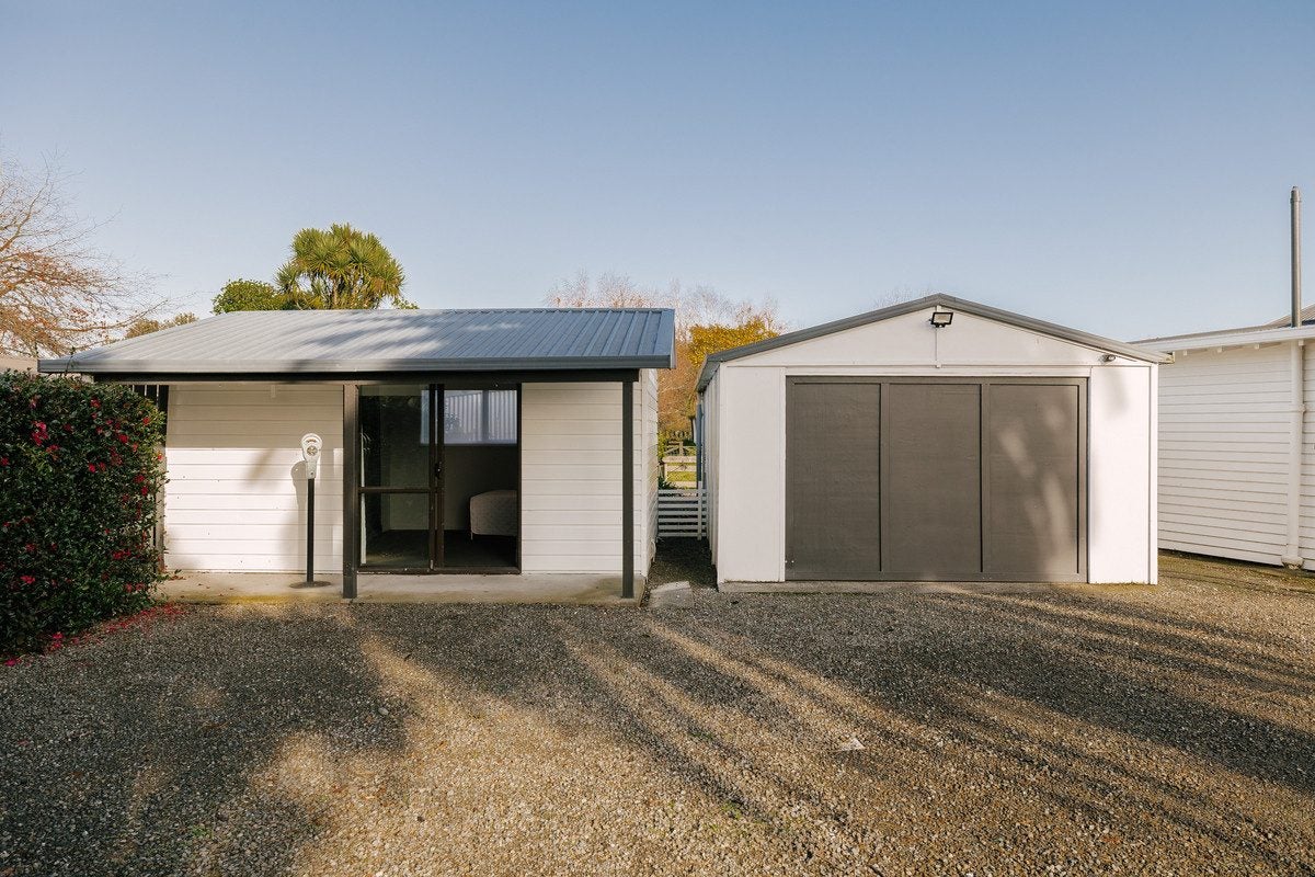 40 Te Wanaka Road, Awapuni, Palmerston North - Carousel 35