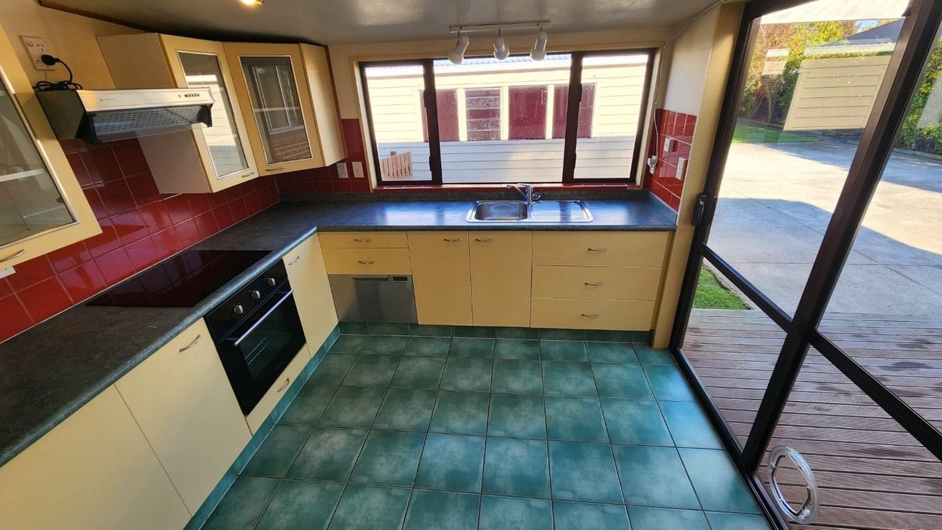 5 Yale Street, Spreydon, Christchurch - Carousel 2