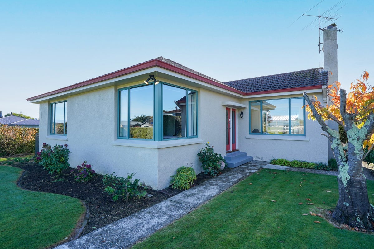 40 Fulton Street, Gladstone, Invercargill - Carousel 35