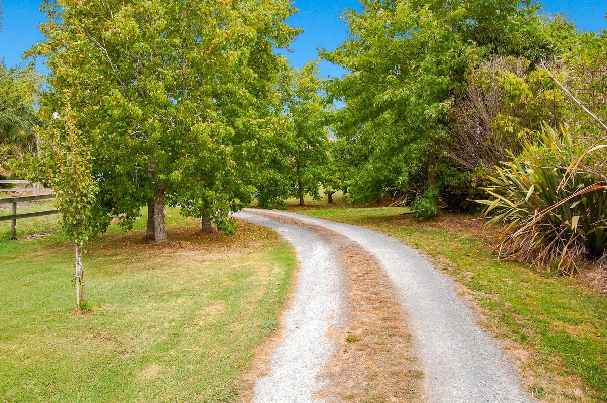 1180 Oneriri Road, Kaiwaka - Carousel 2