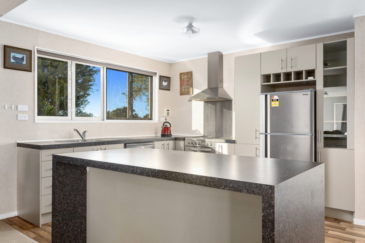 2569 State Highway 30, Otakiri, Whakatane - Carousel 2