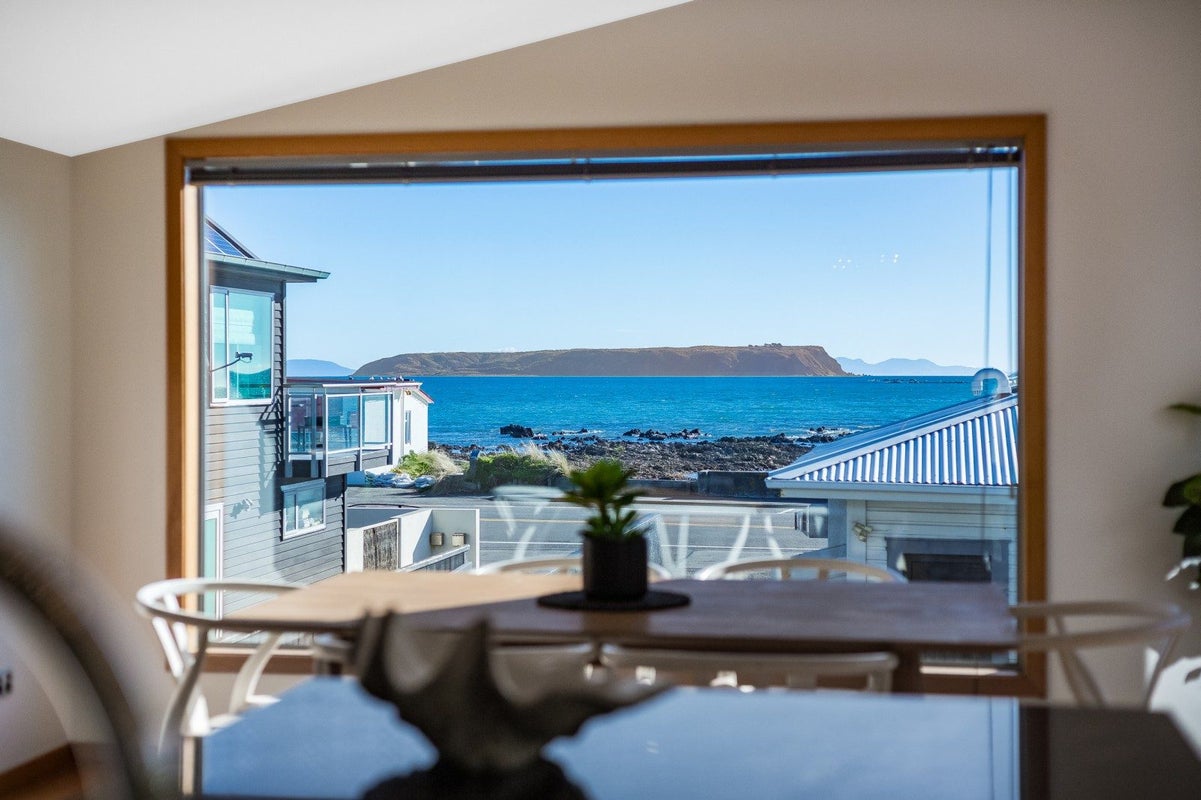 7A Sunset Parade, Plimmerton, Porirua - Carousel 2