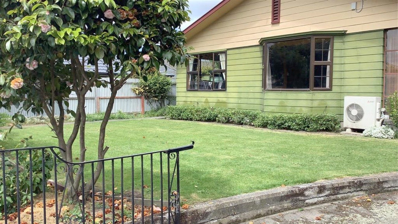 54 Princes Street, Netherby, Ashburton - Carousel 2