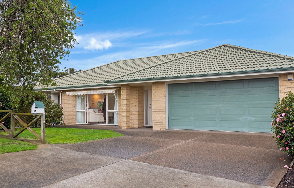 2A Bledisloe Street, Cockle Bay, Auckland - Carousel 1