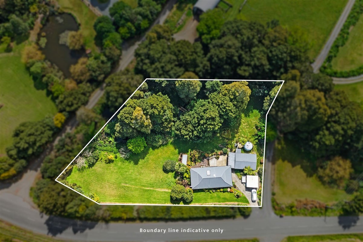 411 Crane Road, Kamo - Carousel 2