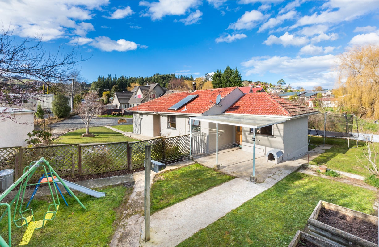 70 North Taieri Road, Abbotsford, Dunedin - Carousel 19