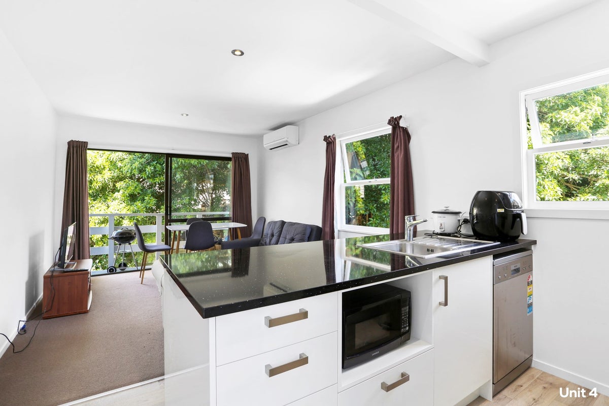4/241 Main Highway, Ellerslie, Auckland - Carousel 2