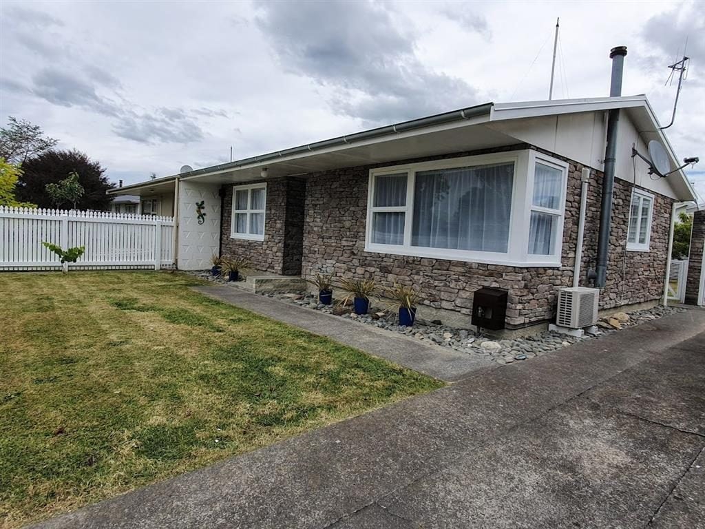 817 Lawrence Street, Akina, Hastings - Carousel 2