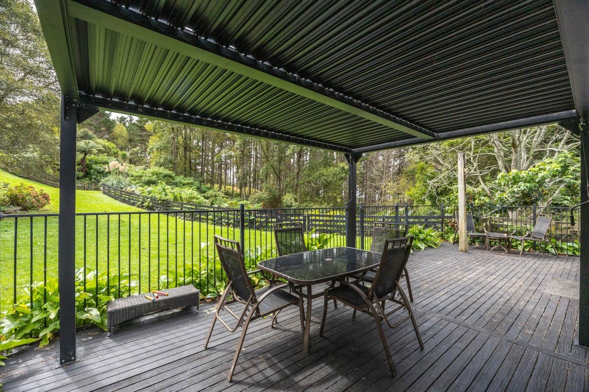 2 Cowan Bay Road, Pohuehue, Warkworth - Carousel 2