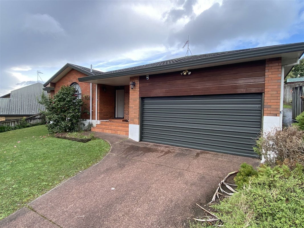 64 Caribbean Drive, Unsworth Heights, Auckland - Carousel 1