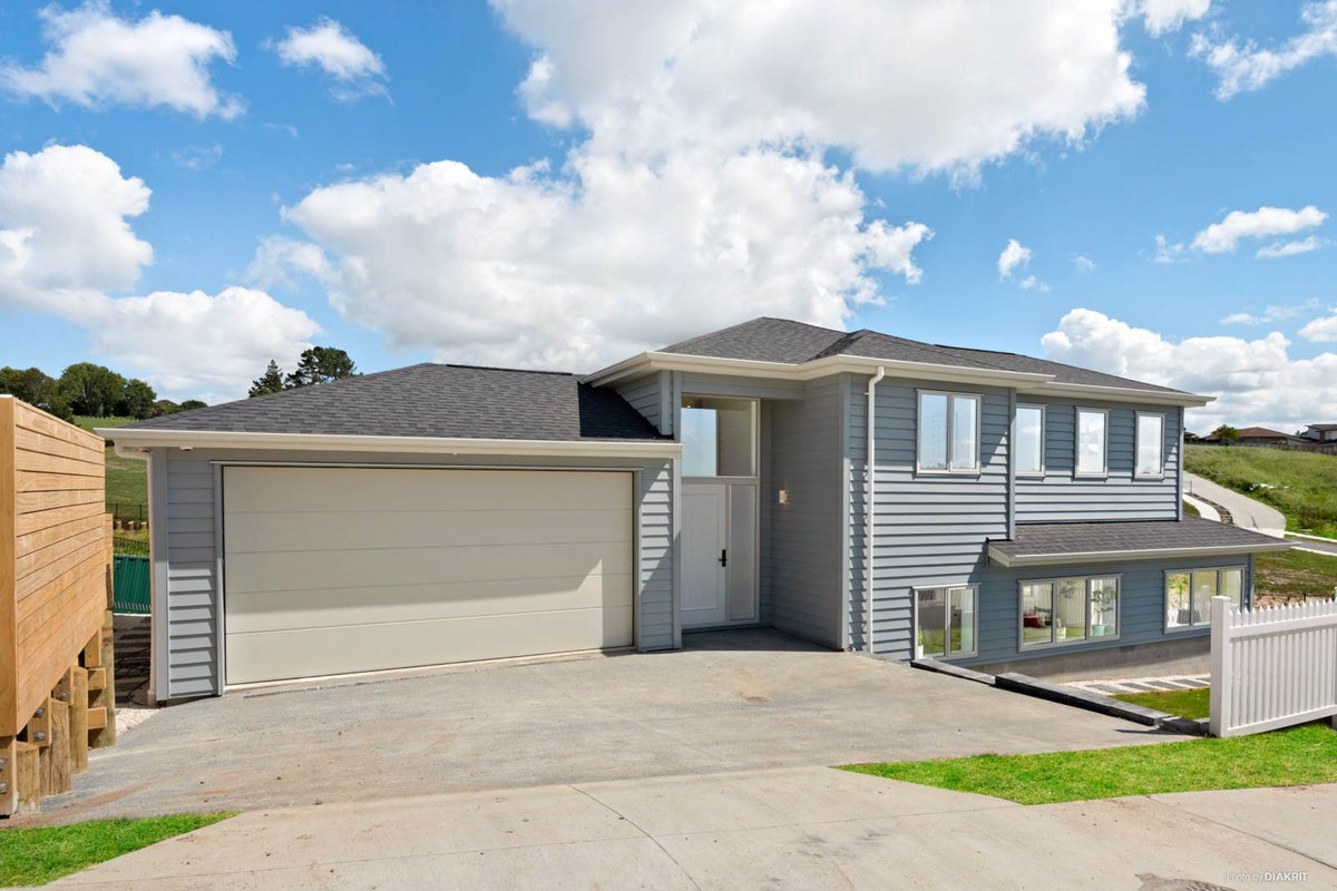 48 McWhirters Farm Lane, Massey, Auckland - Carousel 18