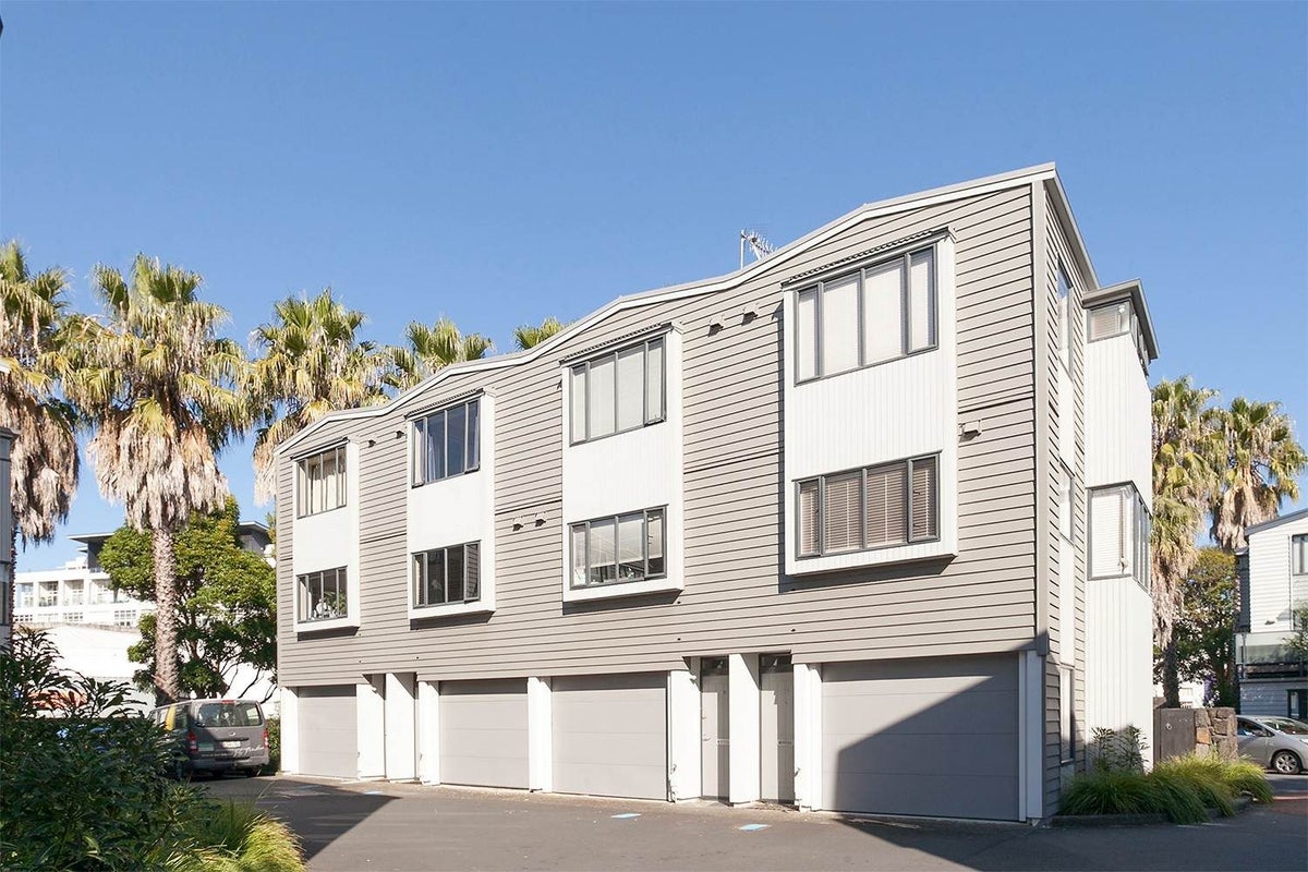 37 Dovedale Place, Parnell, Auckland - Carousel 2