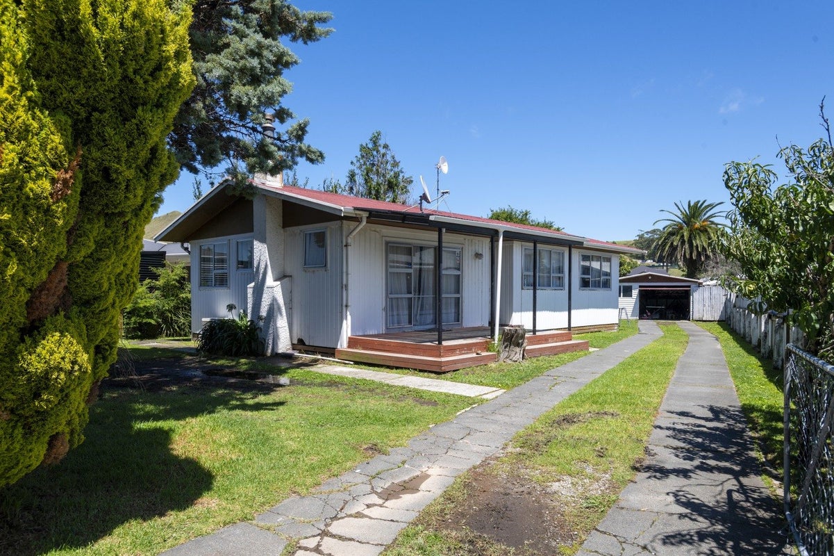 33 Paraone Road, Tamarau, Gisborne - Carousel 1
