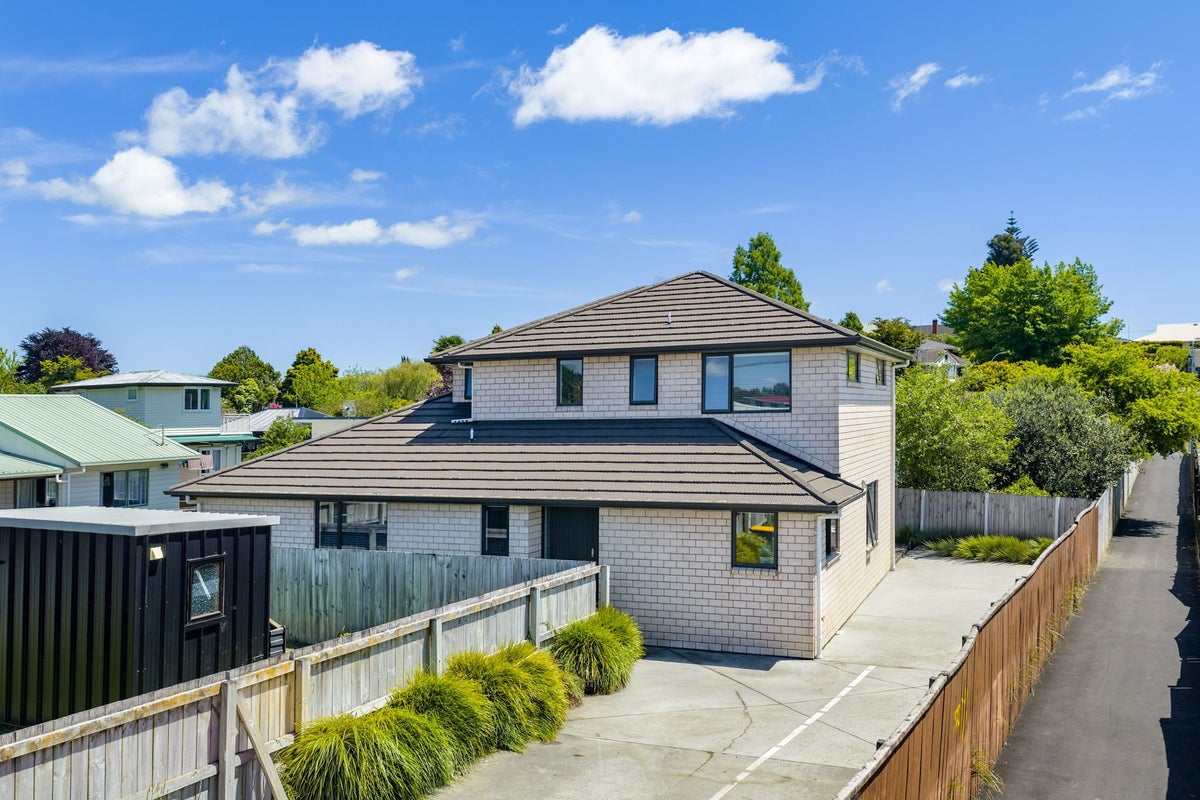 23A Carrington Avenue, Hillcrest, Hamilton - Carousel 1