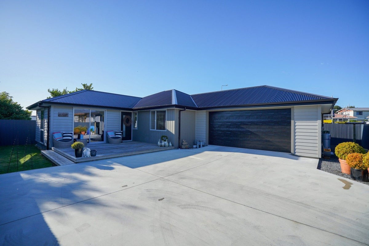 80 Metzger Street, Georgetown, Invercargill - Carousel 1