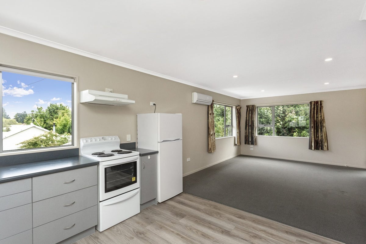 20 Greenock Street, Kaikorai, Dunedin - Carousel 2