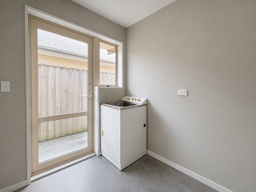3 Somerville Crescent, Aidanfield, Christchurch - Carousel 16