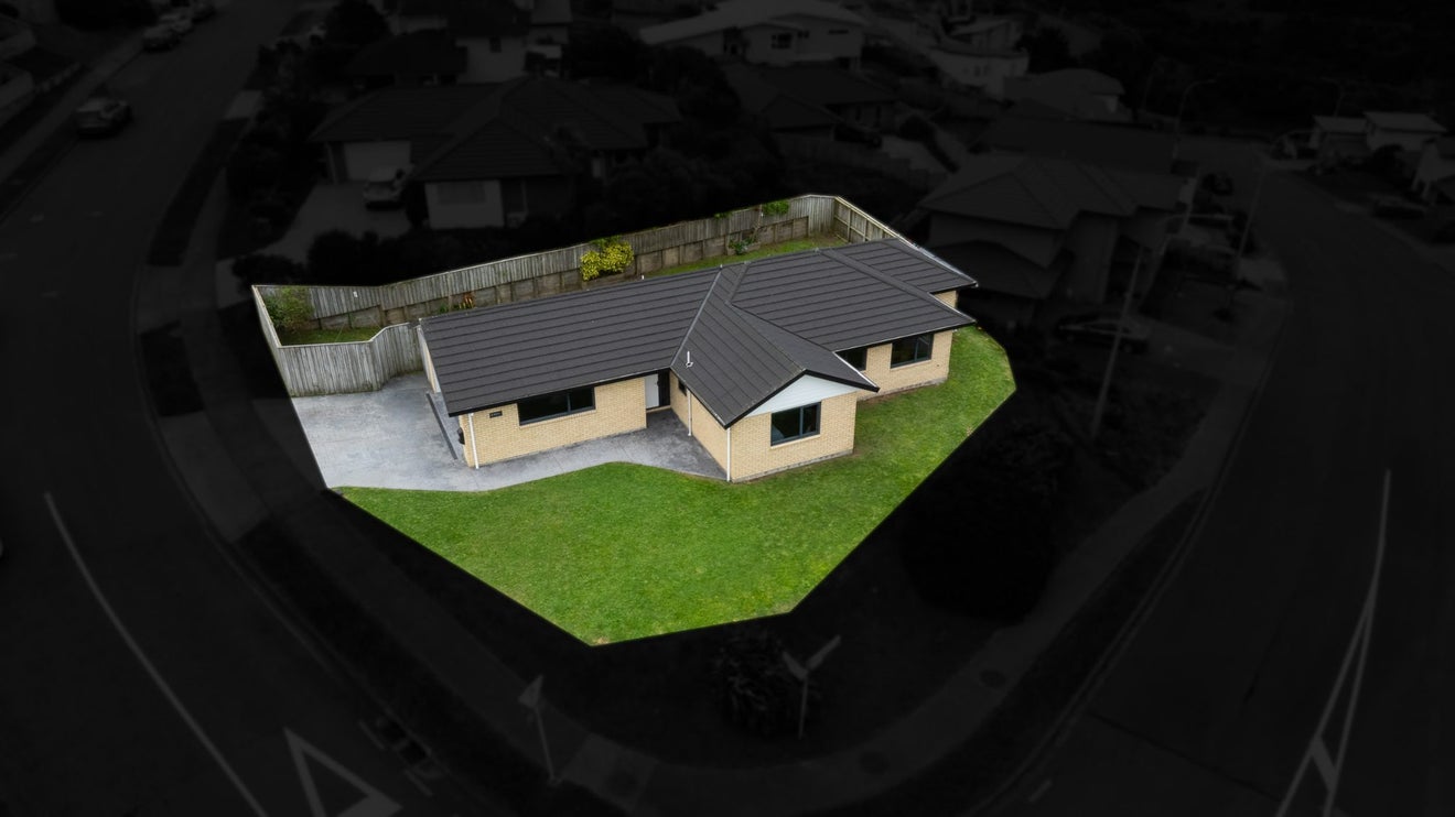 2 Comber Place, Johnsonville, Wellington - Carousel 2