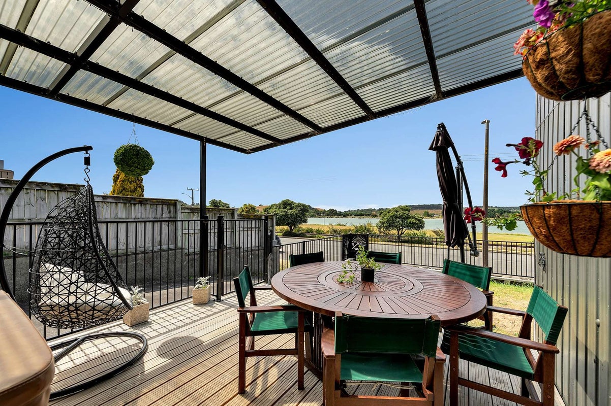 264A Taupo Quay, Gonville, Whanganui - Carousel 1