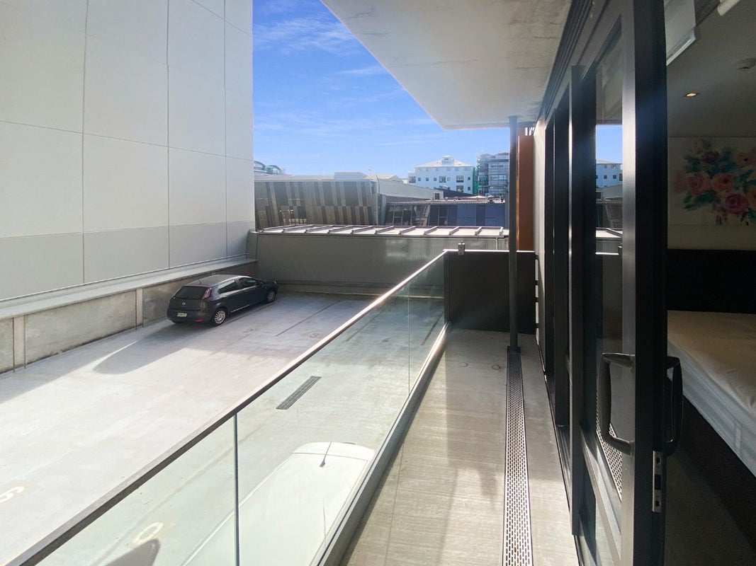35/13 College Street, Te Aro, Wellington - Carousel 11