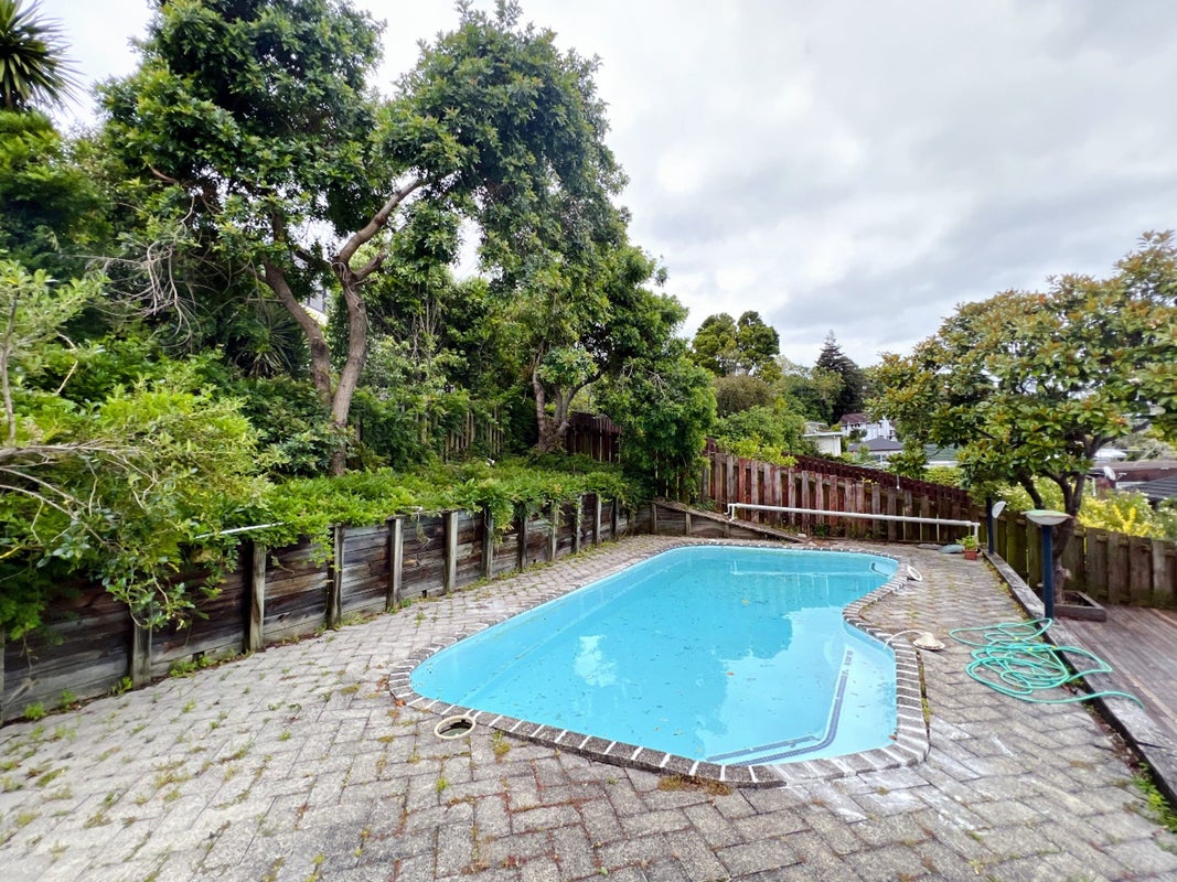 15 Oaktree Avenue, Browns Bay, Auckland - Carousel 22
