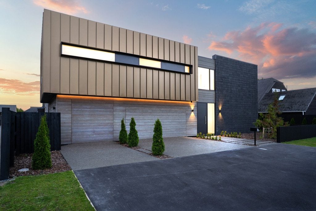 17 Plynlimon Road, Fendalton, Christchurch - Carousel 1